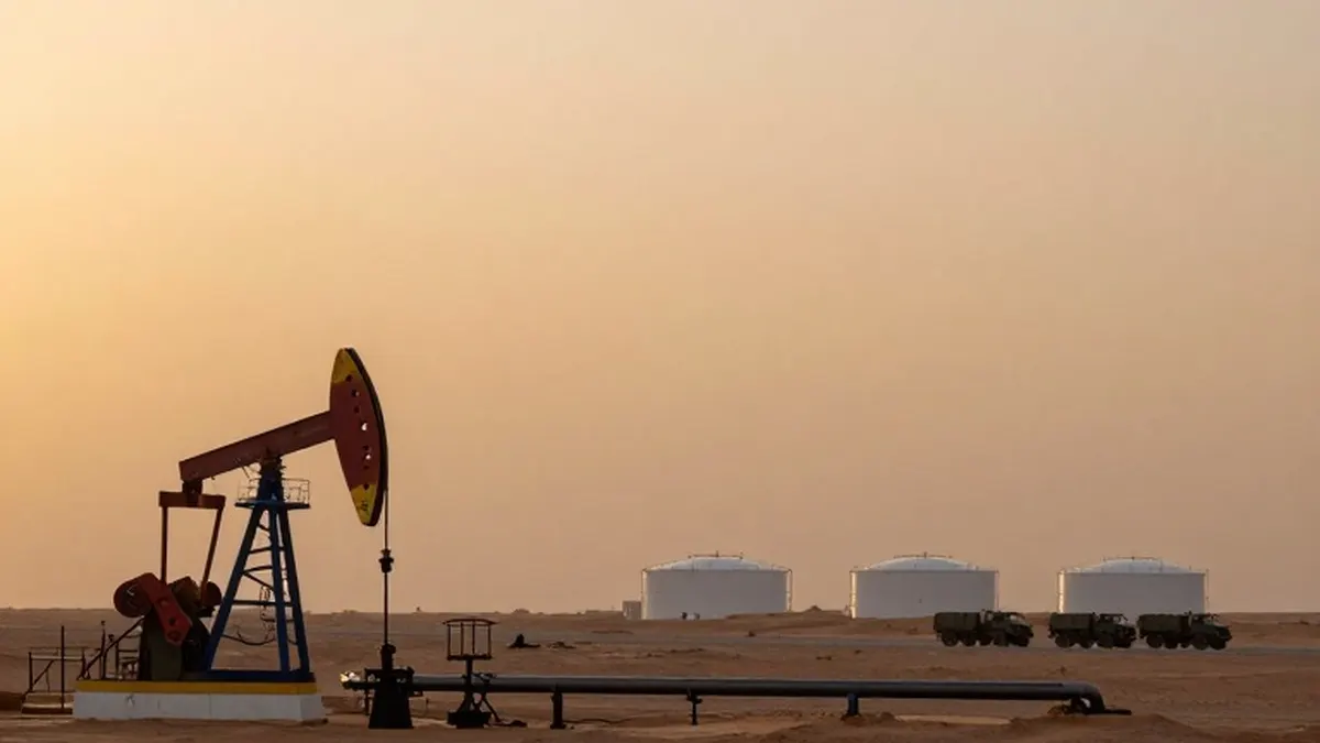 Illustration for: Algeria Orders Troops Into Niger to Guard Energy and Economic Interests